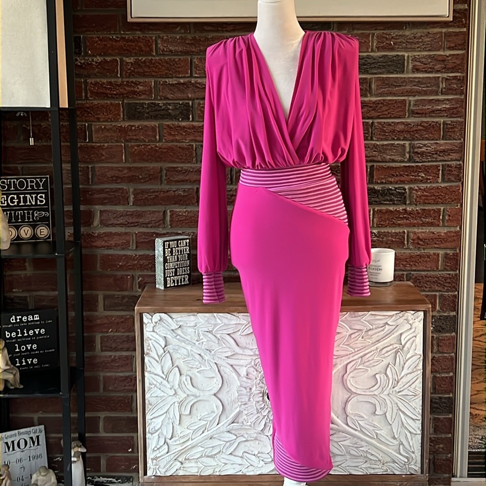 Zhivago Revolve Lover Man Dress in Berry NWT Size 2 - Picture 4 of 11